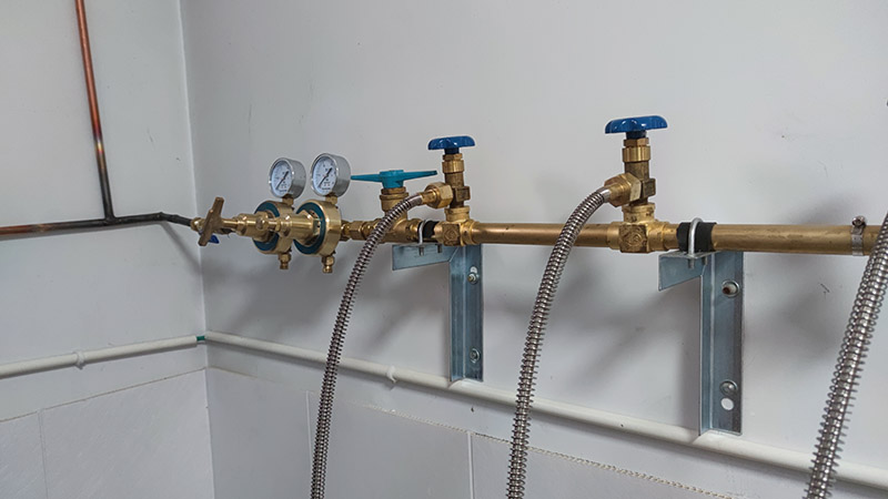 中心供氧系統(tǒng)氣體匯流排