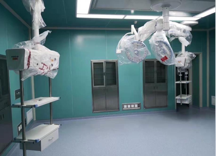 手術(shù)室無(wú)影燈